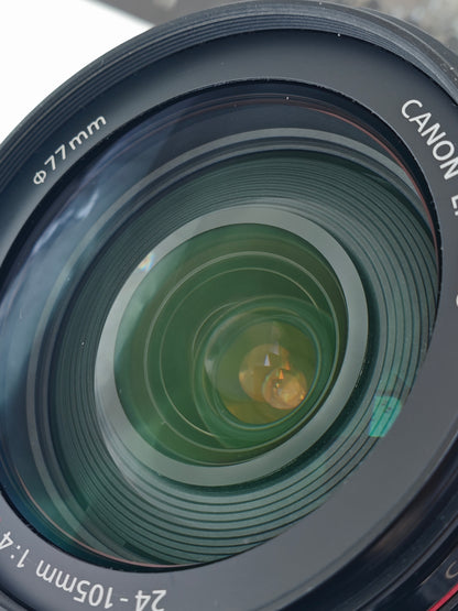 Canon Zoom Lens EF 24-105mm F4 L IS USM #1674480