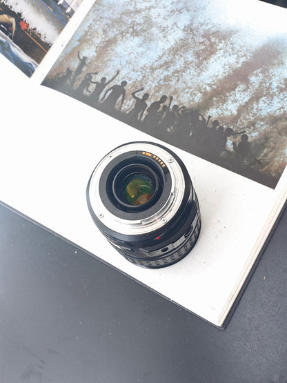 Canon Zoom Lens EF 28-135mm F3.5-5.6 IS USM