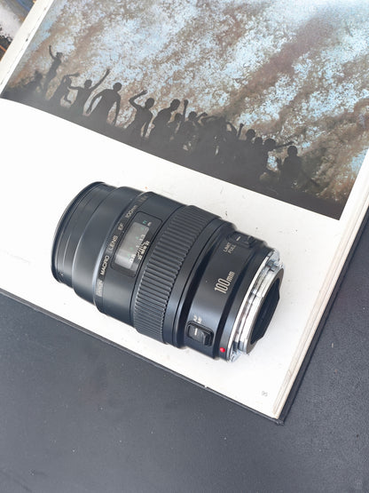 Canon Macro Lens EF 100mm F2.8 #1101125N