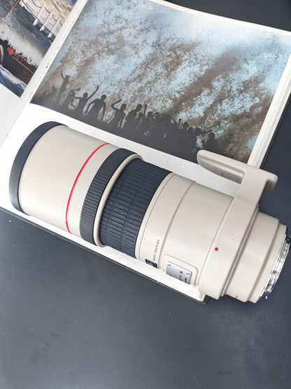 *READ* Canon Lens EF 300mm F4 L IS USM