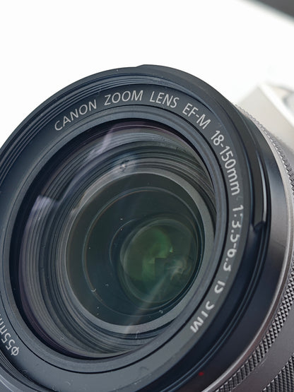 Used Canon EOS Kiss M with Lens EF-M 18-150mm F3.5-6.3 IS STM