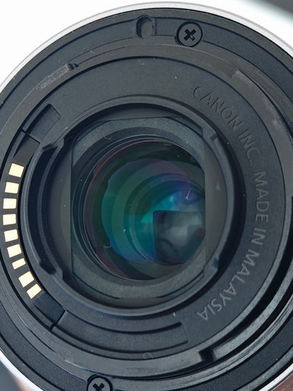Used Canon EOS Kiss M with Lens EF-M 18-150mm F3.5-6.3 IS STM