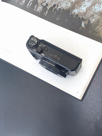 Used Canon PowerShot G7X Mark II Digital Camera [No charger]