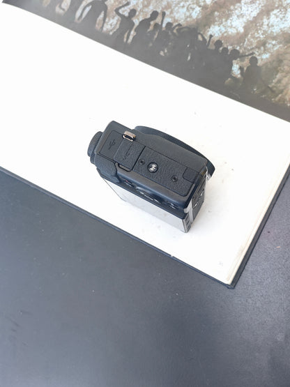 Used Canon PowerShot G7X Mark II Digital Camera [No charger]