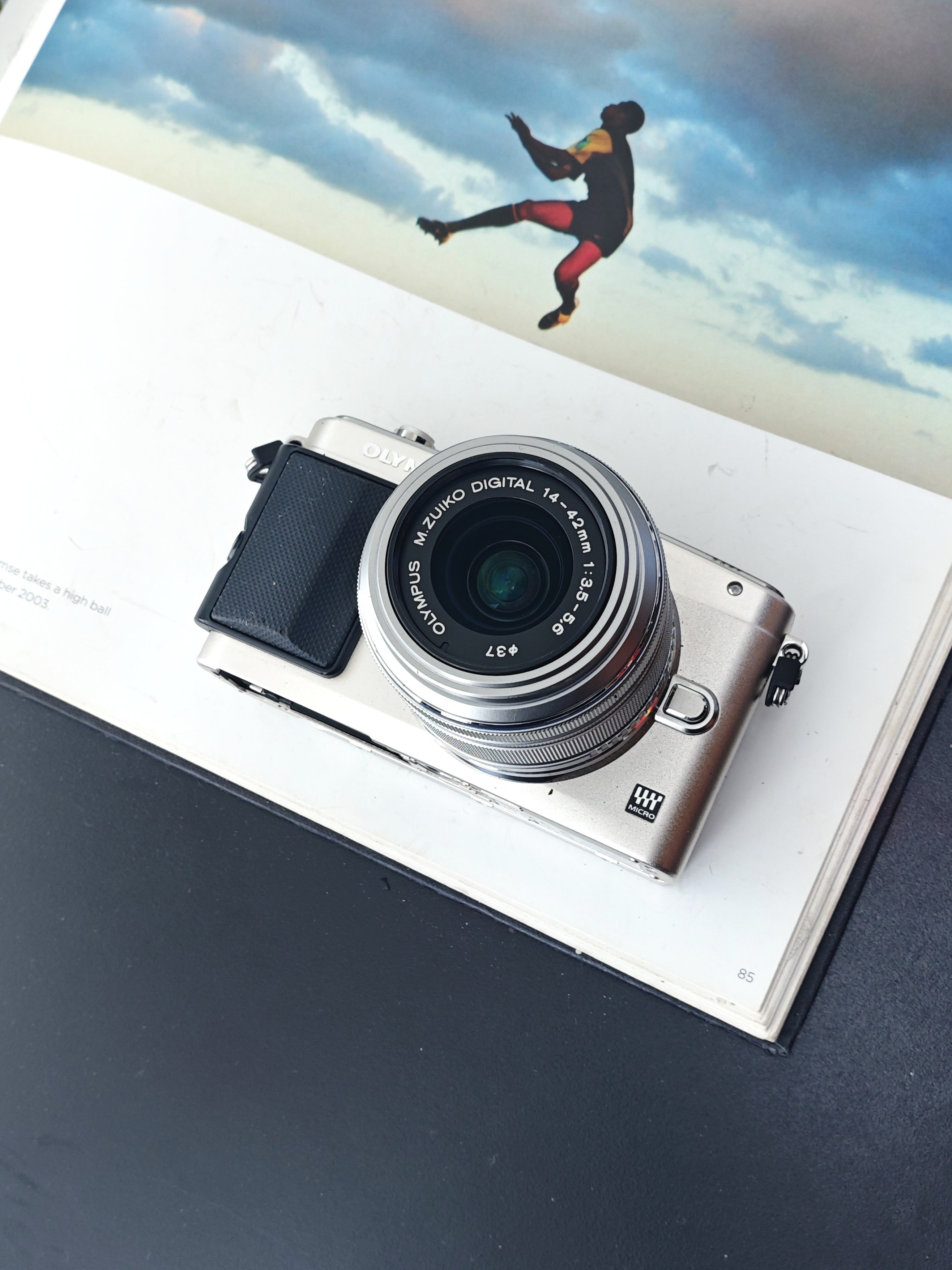 【ジャンク品】OLYMPUS PEN Lite E-PL5 14-42mm READ* Used Olympus PEN Lite E-PL5 with 14-42mm F3.5-5.6 II R MSC