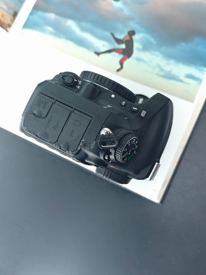Used Nikon D600 body Digital Camera