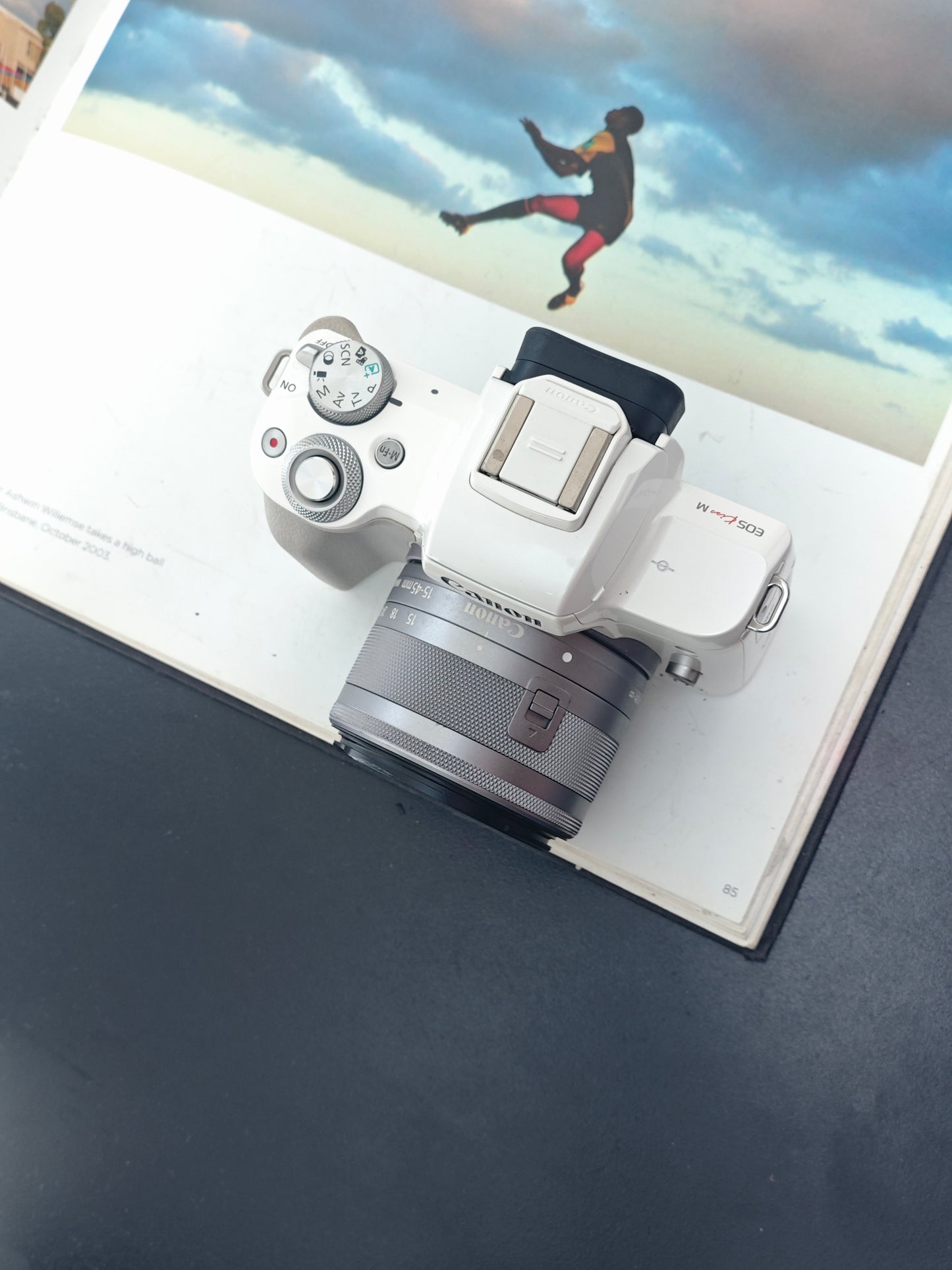 Used Canon EOS kiss M with Double Zoom Kit Digital Camera