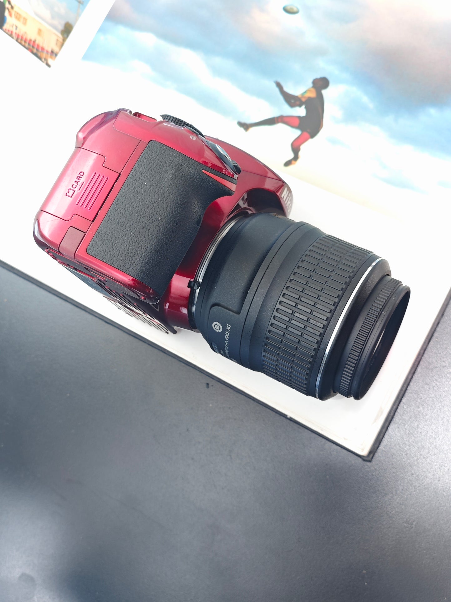 *READ* Nikon D3200 red with AF-S Nikkor 18-55mm F3.5-5.6G DX VR [No charger]