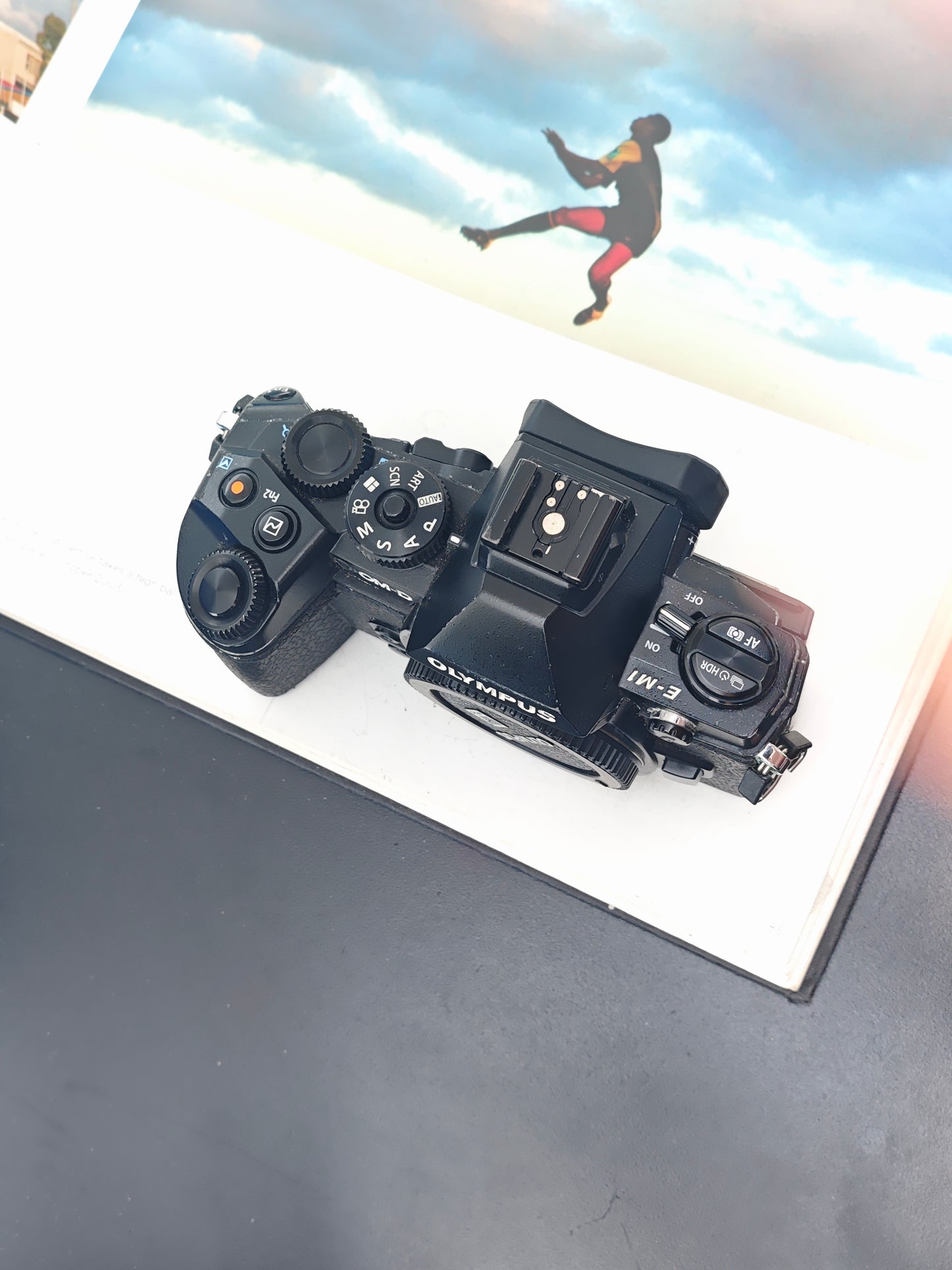 Used Olympus OM-D E-M1 body with 4FS1 Digital Camera