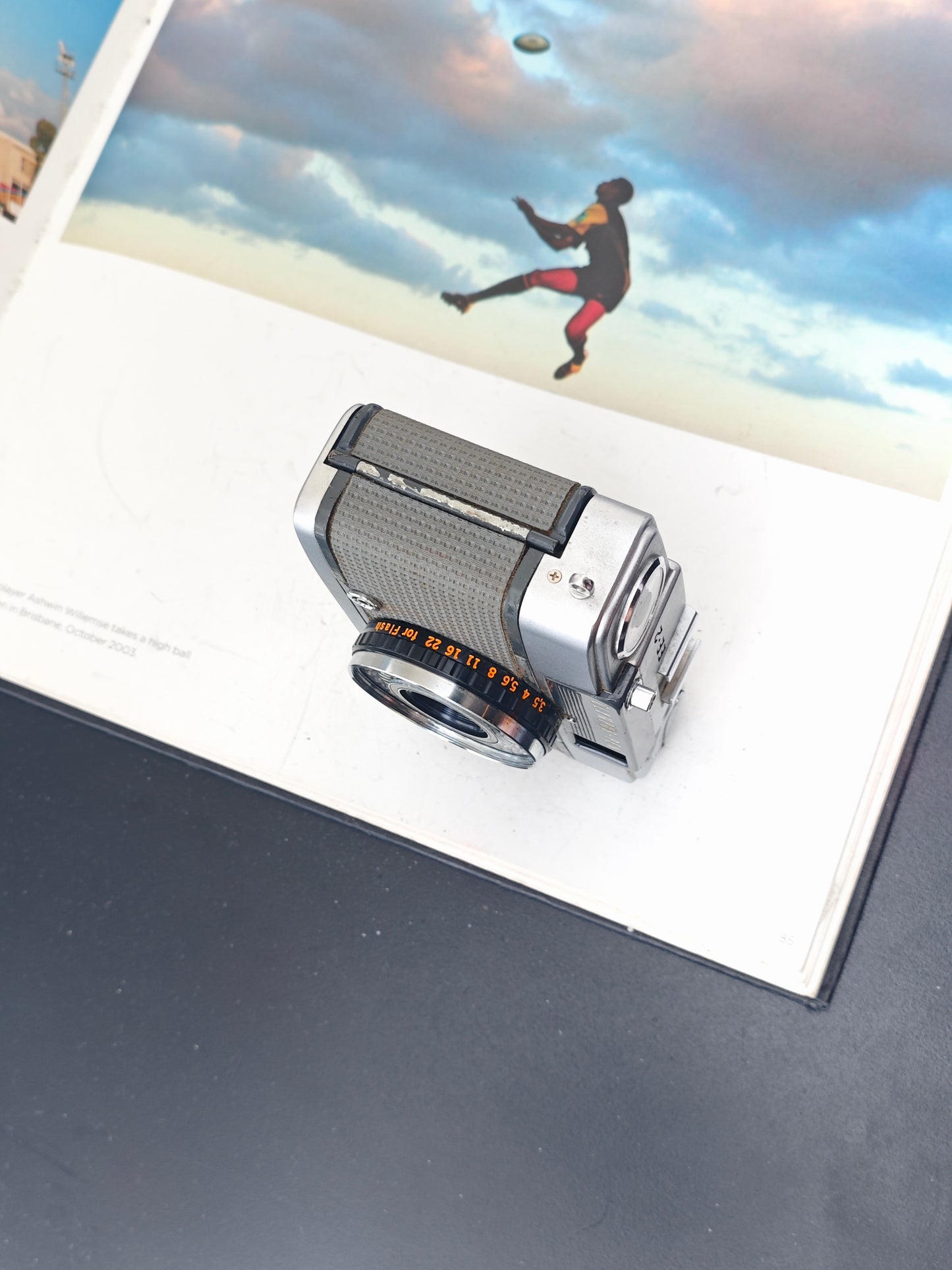 Olympus PEN EE-2