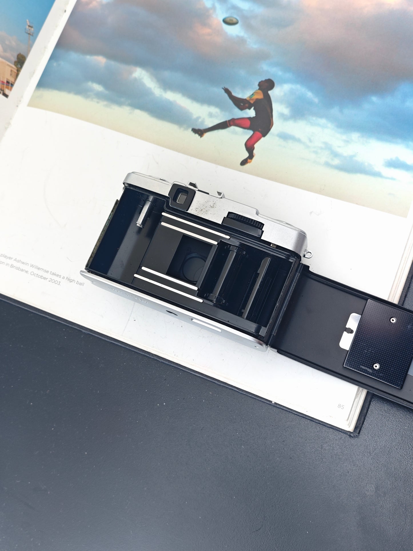 Olympus PEN EE-2