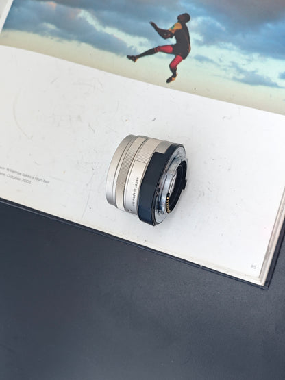 Carl Zeiss Planar 45mm F2 T* #7682217