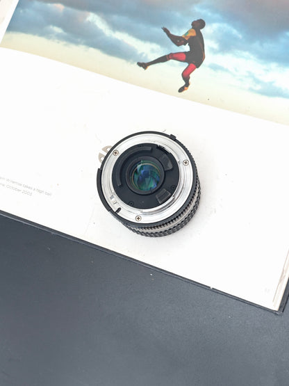 Nikon Nikkor 28mm F2.8 Ai-S #647676