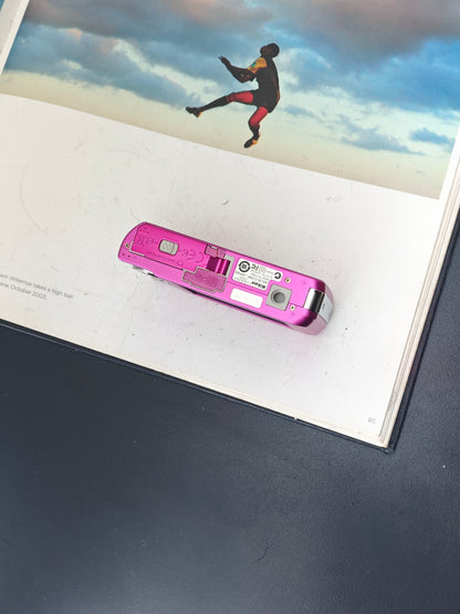 Used Nikon Coolpix S520 pink Digital Camera [No charger]