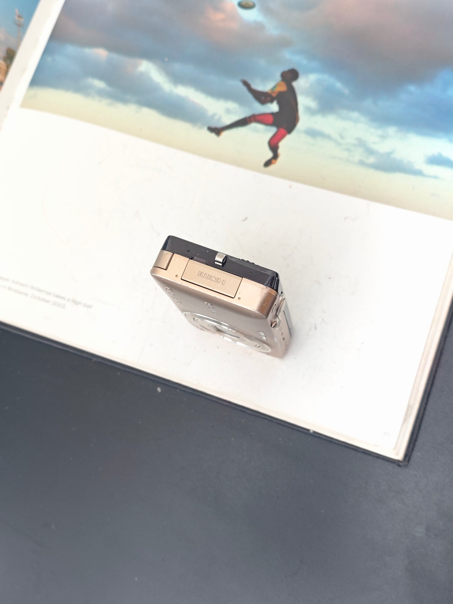 Used Sony Cyber-Shot DSC-WX5 gold Digital Camera [JPN only]