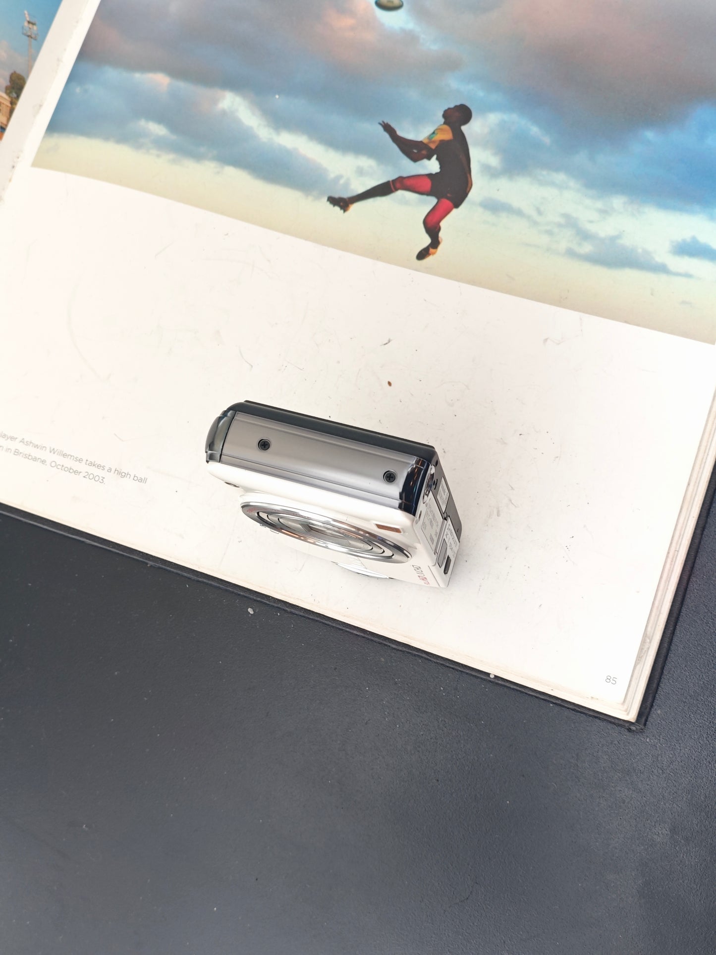 Used Panasonic Lumix DMC-FX700 white Digital Camera [JPN only, with box]