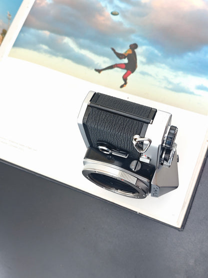 Olympus OM-1 silver body