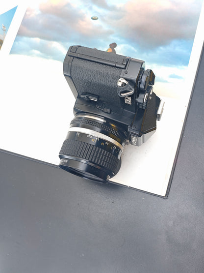 Nikon FE2 black with Nikon Nikkor 35mm F2 Ai-S