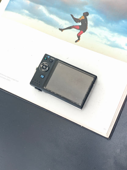 *READ* Used Pentax Optio V10 Digital Camera [with box]