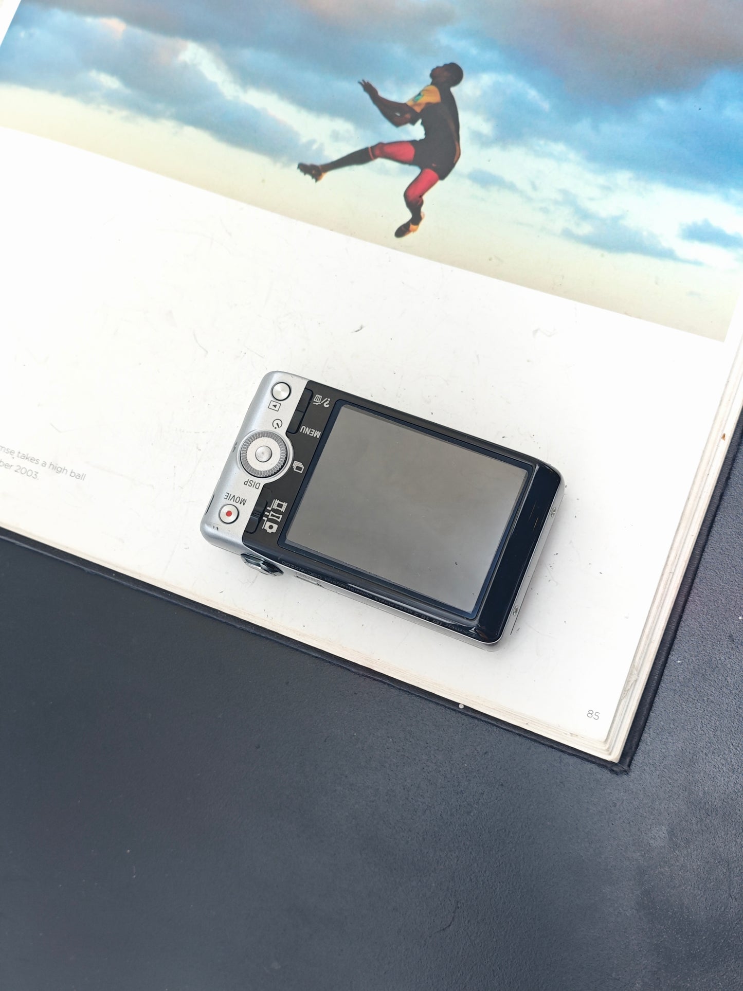 Used Sony Cyber Shot DSC-WX200 silver Digital Camera [JPN only, No charger]