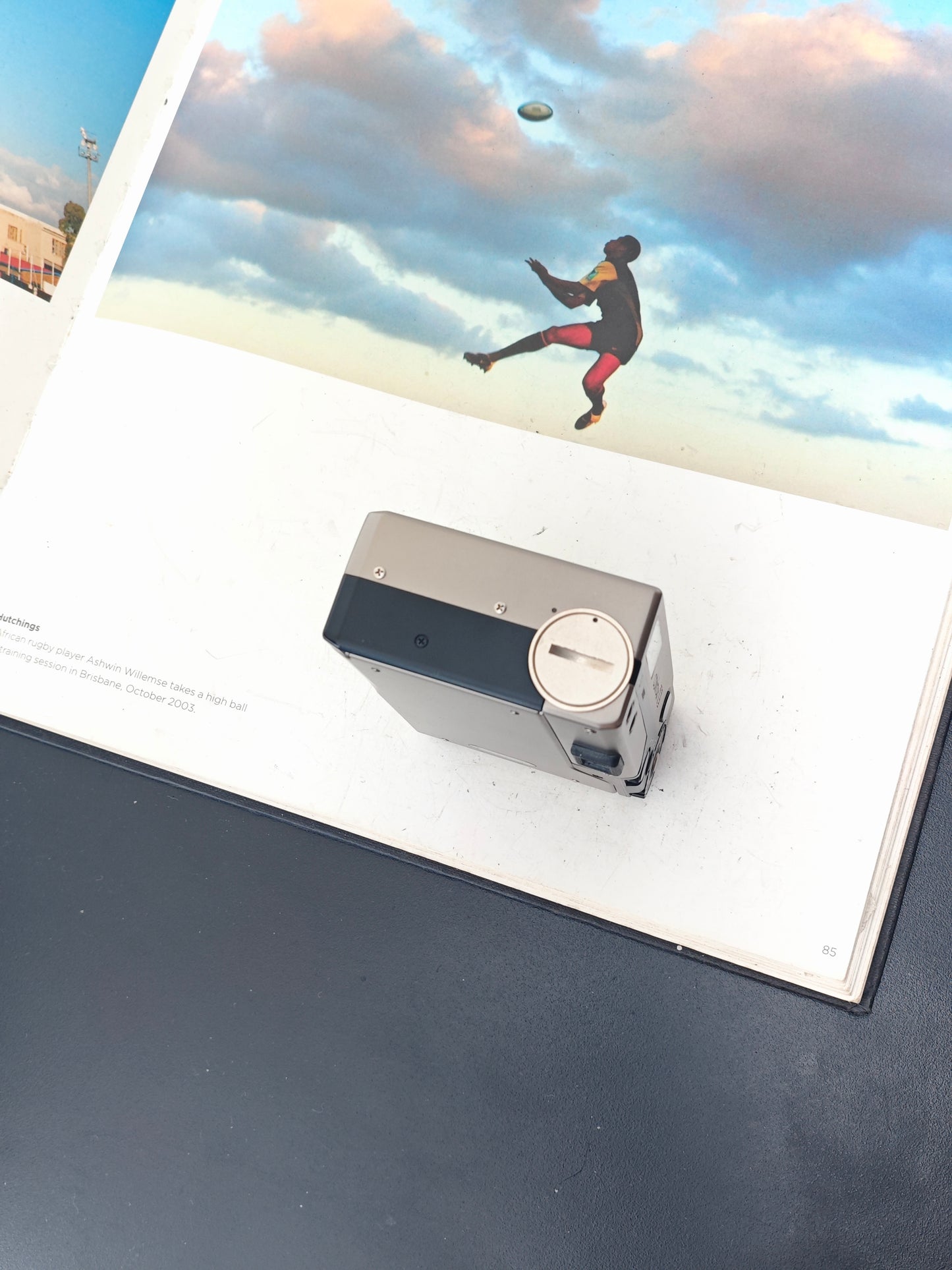 *READ* Contax T3 Single tooth
