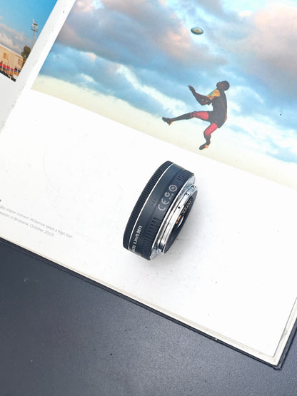 Canon Lens EF 40mm F2.8 STM