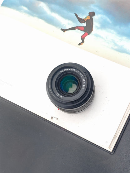 Panasonic lumix Leica DG Summilux 25mm F1.4 (H-X025)