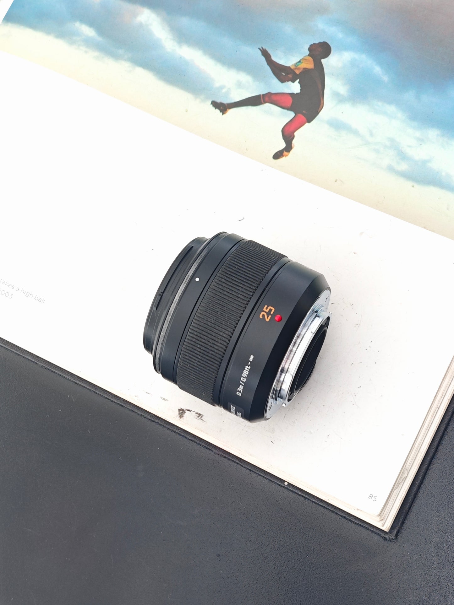 Panasonic lumix Leica DG Summilux 25mm F1.4 (H-X025)