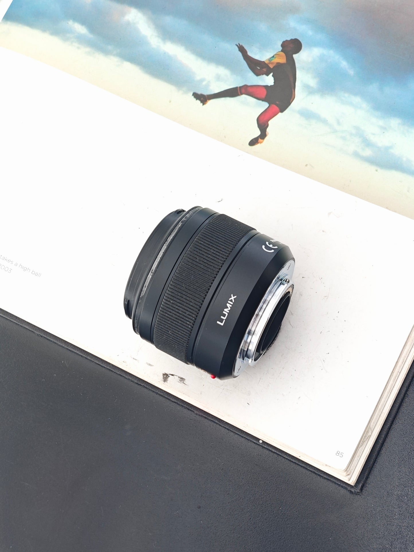 Panasonic lumix Leica DG Summilux 25mm F1.4 (H-X025)