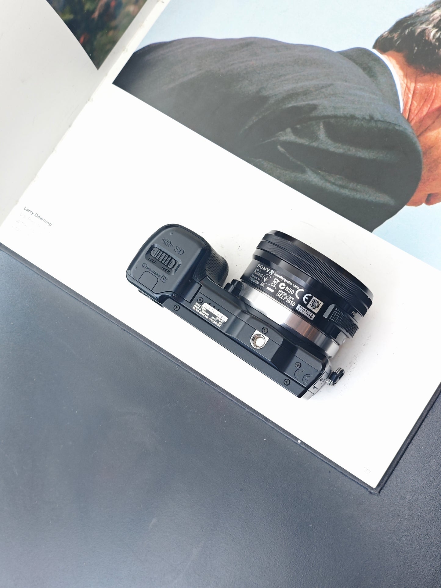 Used Sony NEX-5T with E 16-50mm F3.5-5.6 PZ OSS (+HVL-F7S) [JPN only]