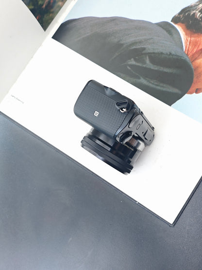 Used Sony NEX-5T with E 16-50mm F3.5-5.6 PZ OSS (+HVL-F7S) [JPN only]