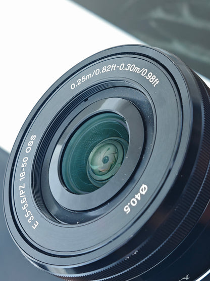 Used Sony NEX-5T with E 16-50mm F3.5-5.6 PZ OSS (+HVL-F7S) [JPN only]