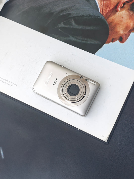 Used Canon IXY 210F silver Digital Camera [No charger]