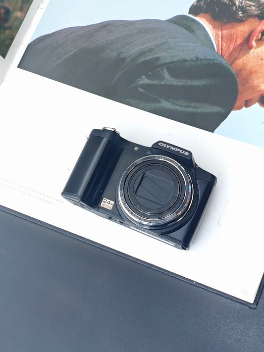 Used Olympus SZ-14 black Digital Camera [No charger]