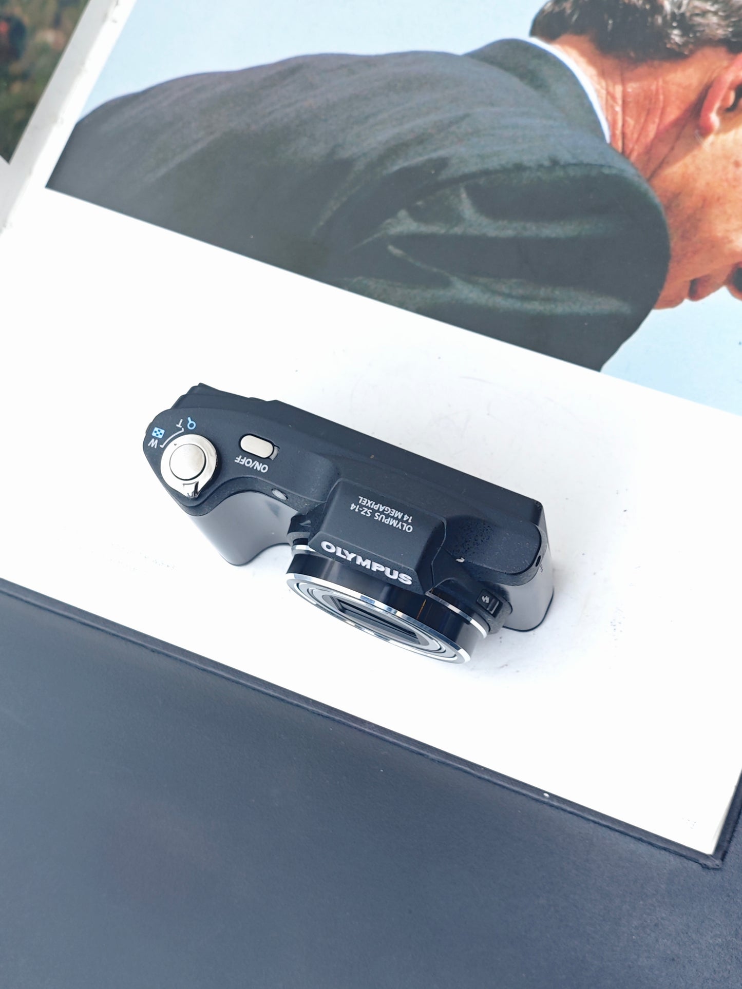 Used Olympus SZ-14 black Digital Camera [No charger]
