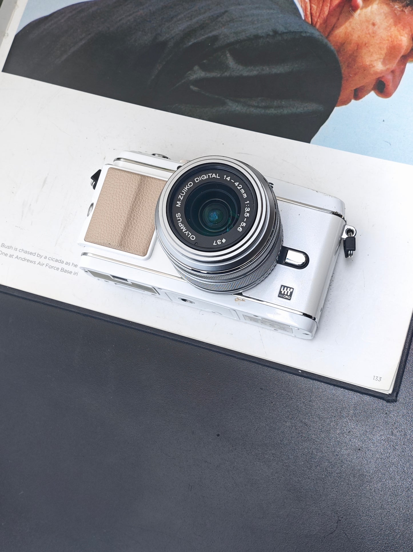 *READ* Used Olympus PEN E-P3 white with M.Zuiko Digital 14-42mm F3.5-5.6 II R MSC