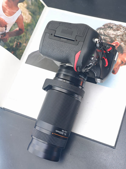 Used Nikon D850 with Nikon AF Nikkor 75-300mm F4.5-5.6 [No charger]