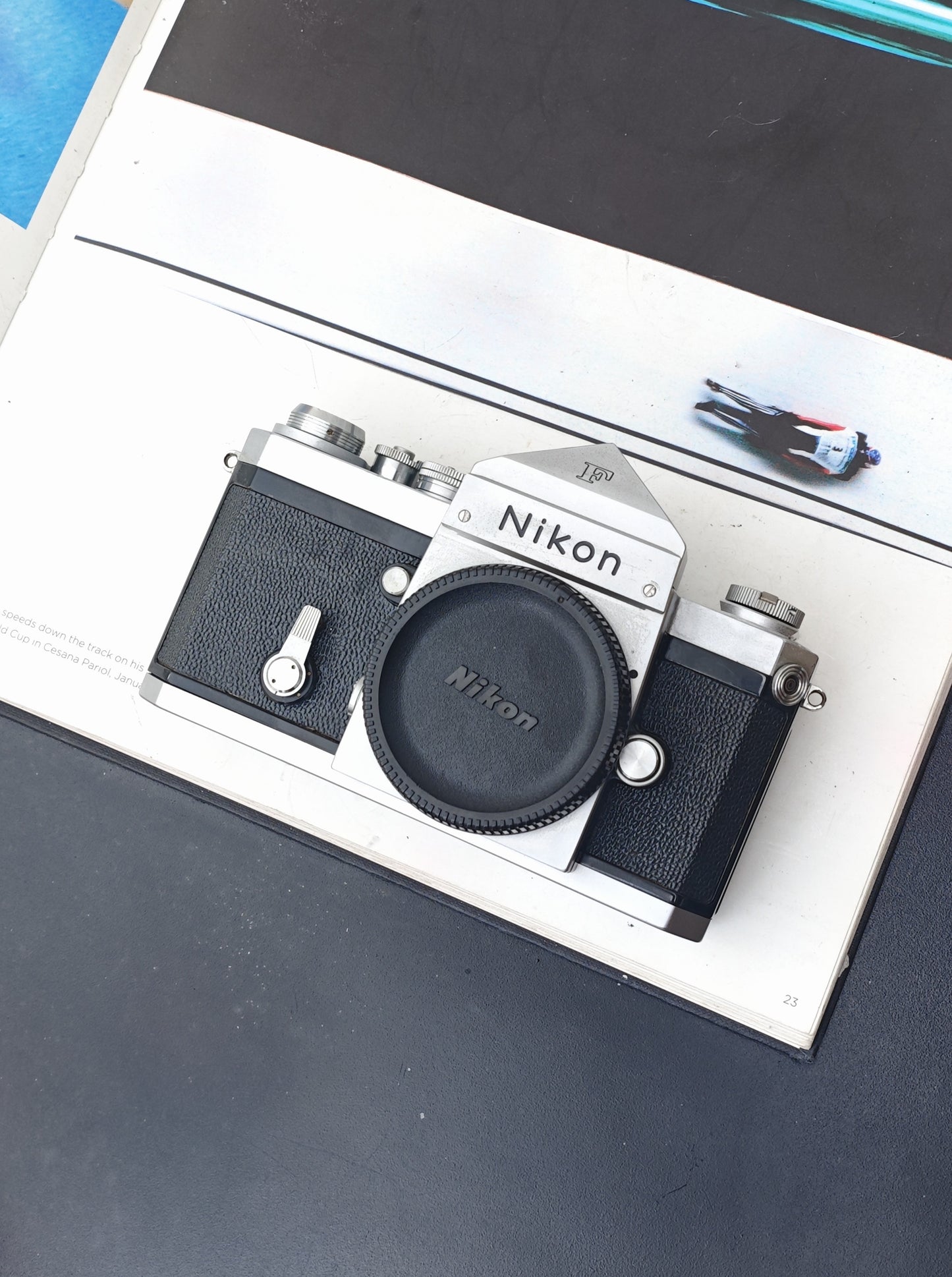 Nikon F Nippon Kogaku Eyelevel body