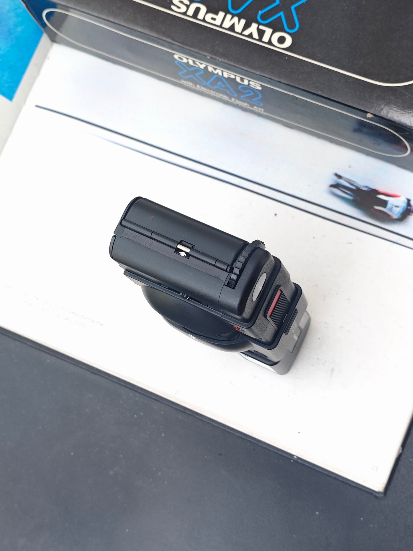 *READ* Olympus XA2 with A11 flash black [with box]