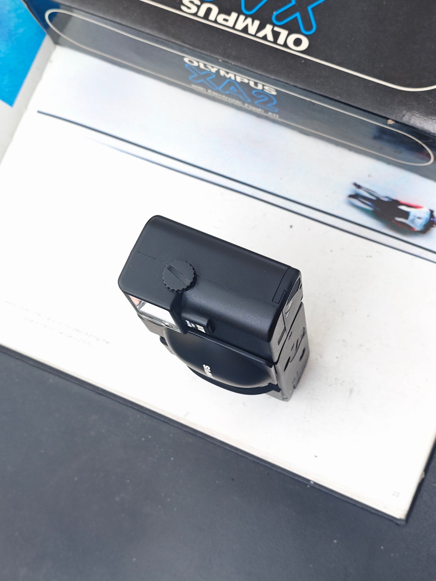 *READ* Olympus XA2 with A11 flash black [with box]