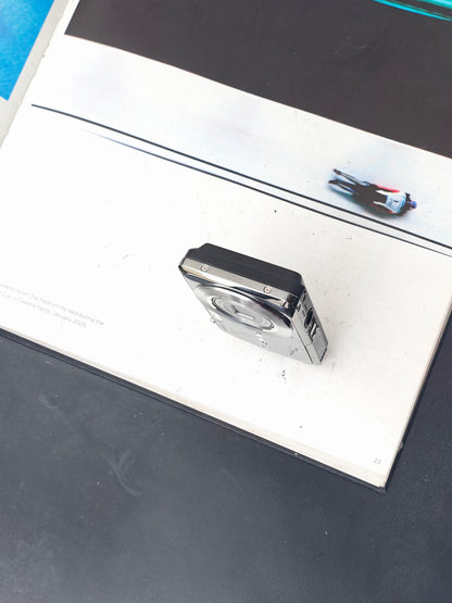 Used Casio EXILIM EX-Z1 silver Digital Camera [with box]