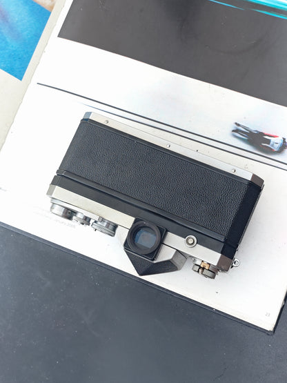 Nikon F Nippon Kogaku Eyelevel body #6465092