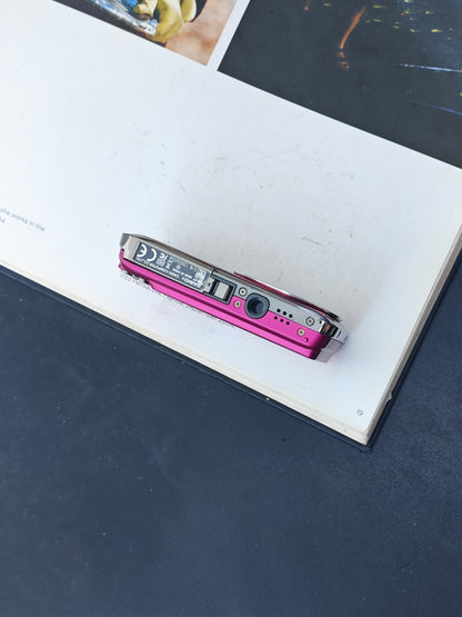 Used Casio EXILIM EX-Z1 pink Digital Camera [No charger]