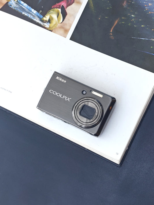 Used Nikon Coolpix S600 black Digital Camera
