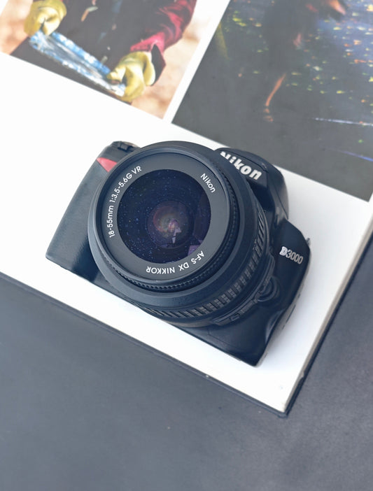 Used Nikon D3000 with Nikon DX AF-S Nikkor 18-55mm F3.5-5.6 G