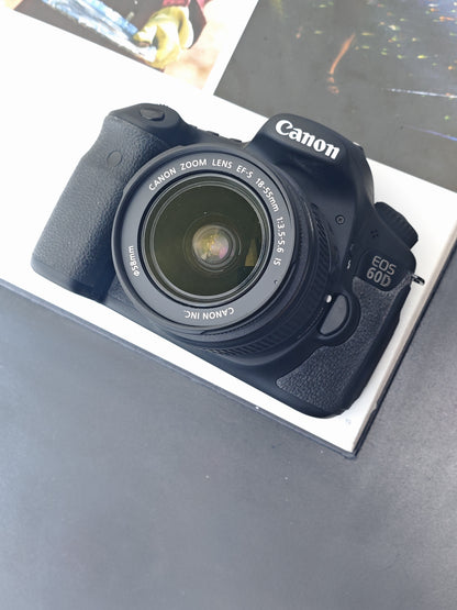 *READ* Used Canon EOS 60D with Canon EF-S 18-55mm F3.5-5.6 IS