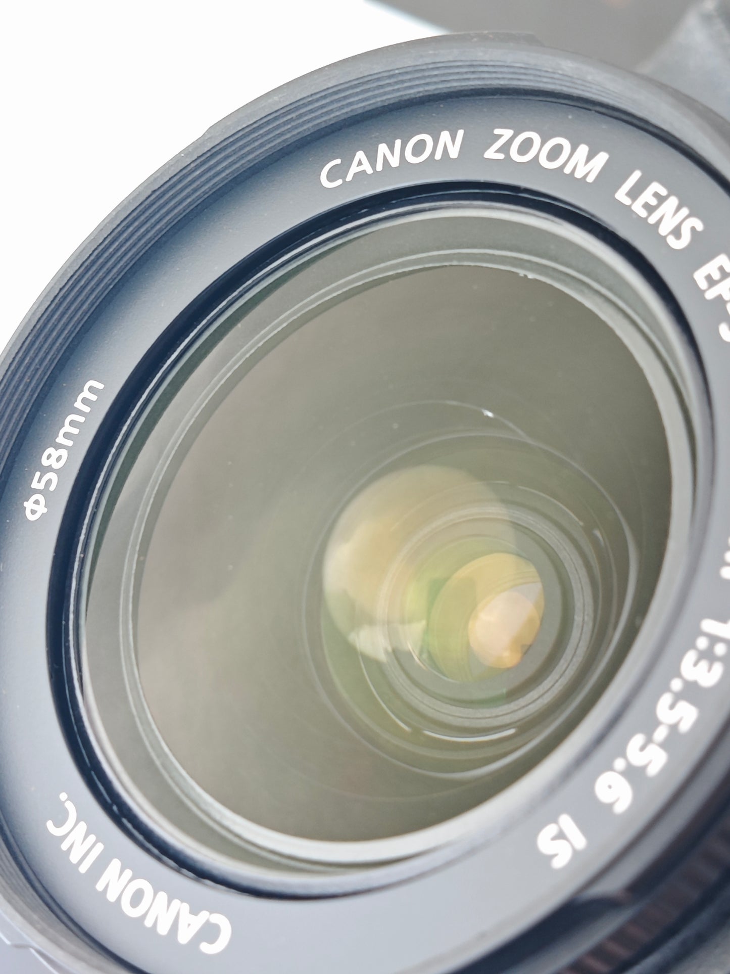 *READ* Used Canon EOS 60D with Canon EF-S 18-55mm F3.5-5.6 IS