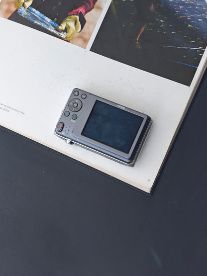 Used Nikon Coolpix S3500 silver Digital Camera [No charger] #20000471
