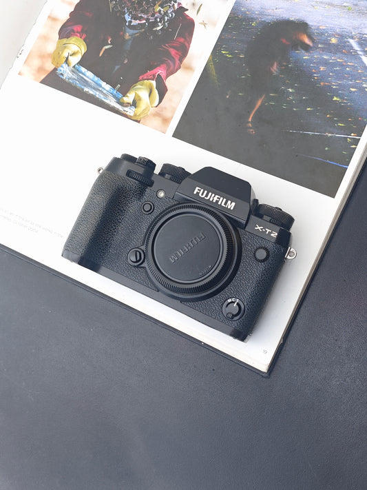 Used Fujifilm X-T2 with EF-X8 Digital Camera [with box]