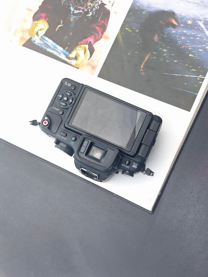 Used Panasonic Lumix GH-1 body Digital Camera [JPN only]